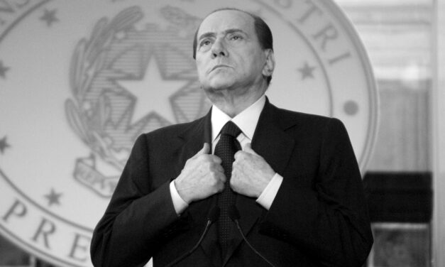 Berlusconi: Il potere non può essere innocente.